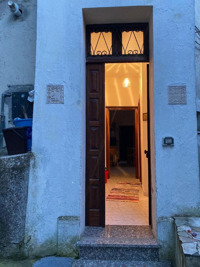 Appartamento Centro Storico Aieta المظهر الخارجي الصورة